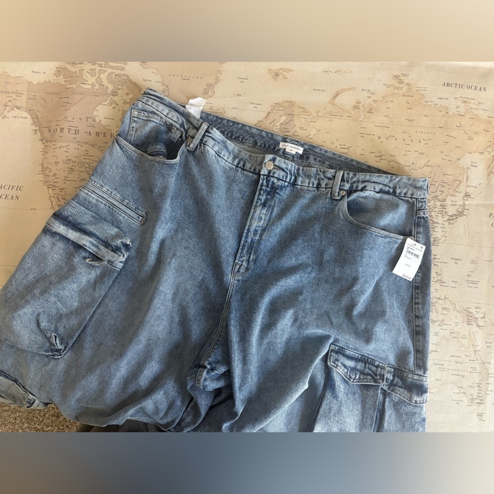Good American Wide Leg Baggy Denim Cargo Jeans in Indigo Size 28 Plus NWT 225$ - Picture 5 of 16